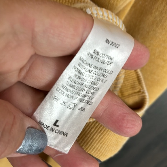 NWT- large crew sweat- La Jolla, California full front logo - Picture 5 of 5